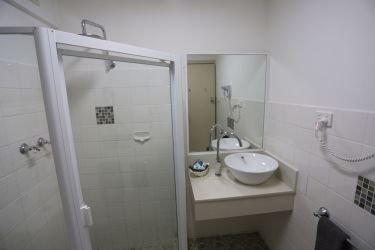 Room 10 (15)